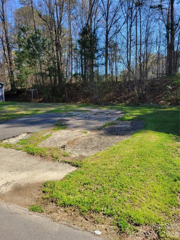 408 S Starr Street, Dallas, NC 28034