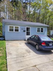 408 S Starr Street, Dallas, NC 28034