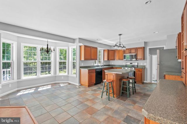 407 HALLOWELL AVENUE, Horsham, PA 19044