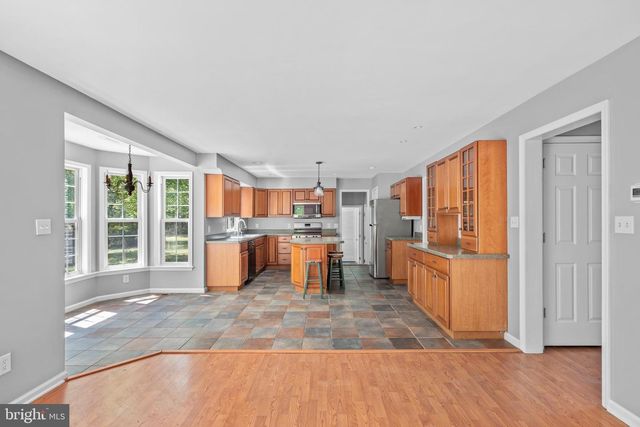 407 HALLOWELL AVENUE, Horsham, PA 19044