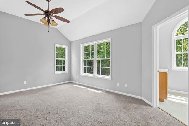 407 HALLOWELL AVENUE, Horsham, PA 19044