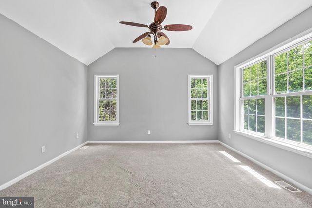 407 HALLOWELL AVENUE, Horsham, PA 19044