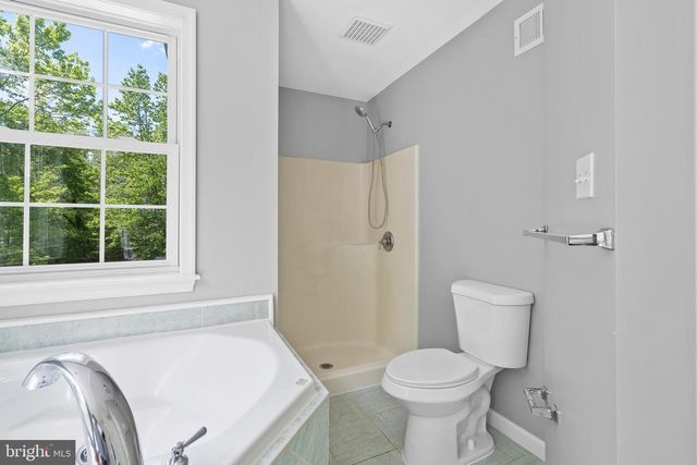 407 HALLOWELL AVENUE, Horsham, PA 19044