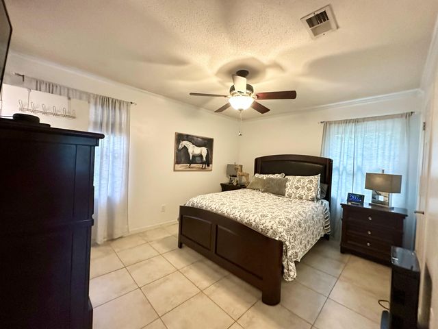 613 Mayflower Avenue, Fort Walton Beach, FL 32547