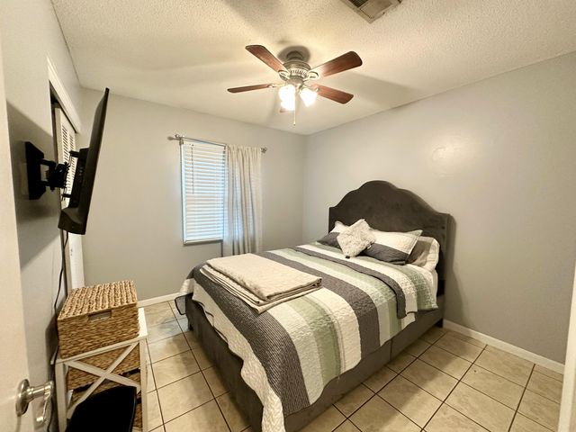 613 Mayflower Avenue, Fort Walton Beach, FL 32547