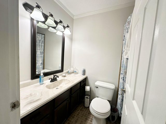 613 Mayflower Avenue, Fort Walton Beach, FL 32547