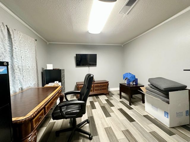 613 Mayflower Avenue, Fort Walton Beach, FL 32547