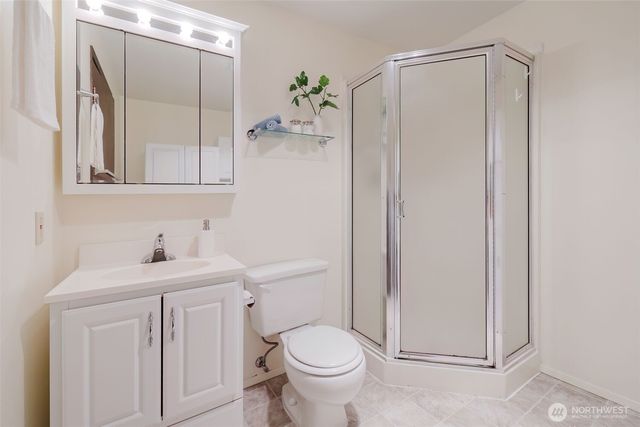 735 NW Firglade Drive, Bremerton, WA 98311