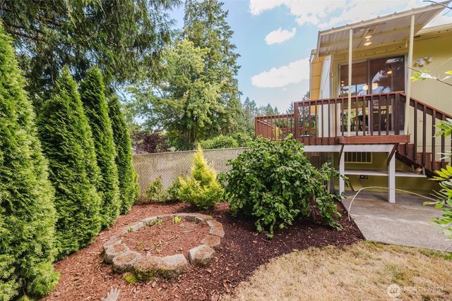 735 NW Firglade Drive, Bremerton, WA 98311