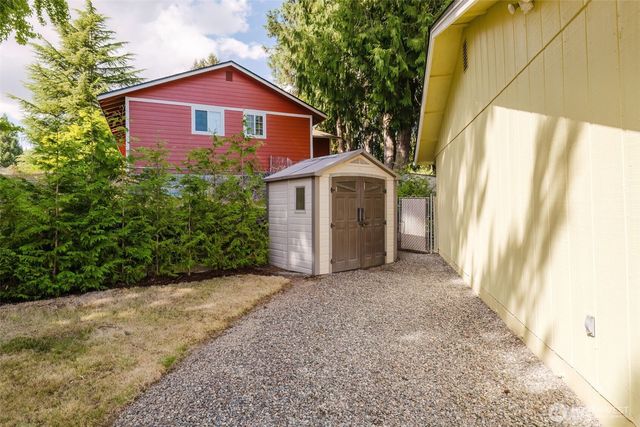 735 NW Firglade Drive, Bremerton, WA 98311