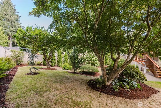 735 NW Firglade Drive, Bremerton, WA 98311