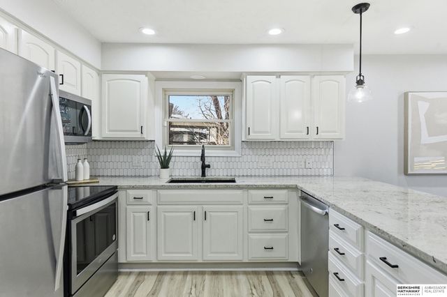 21416 Shamrock Circle, Omaha, NE 68022