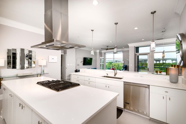 238 Cooper River Drive, Mount Pleasant, SC 29464