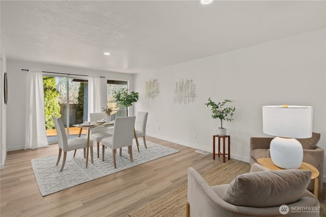 18307 130th Avenue SE, Renton, WA 98058