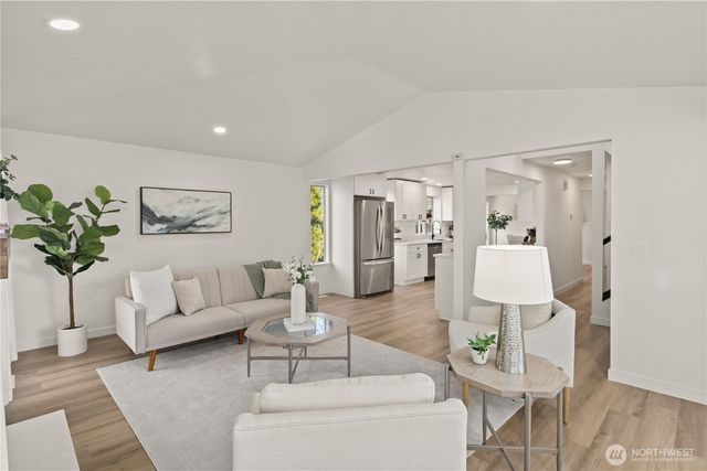 18307 130th Avenue SE, Renton, WA 98058