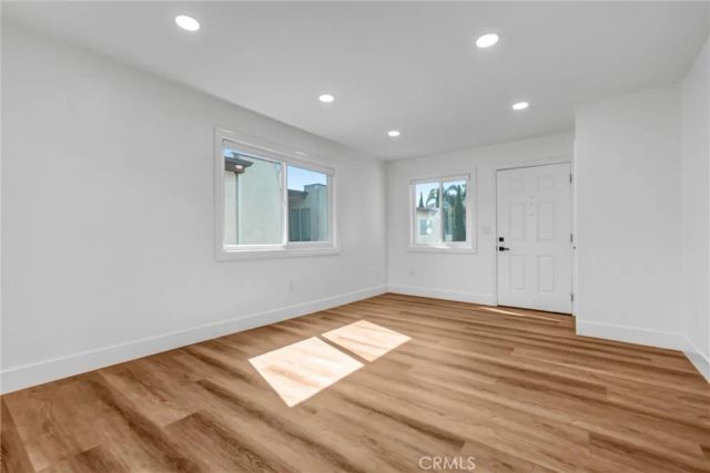 18652 Libra 4, Huntington Beach, CA 92646
