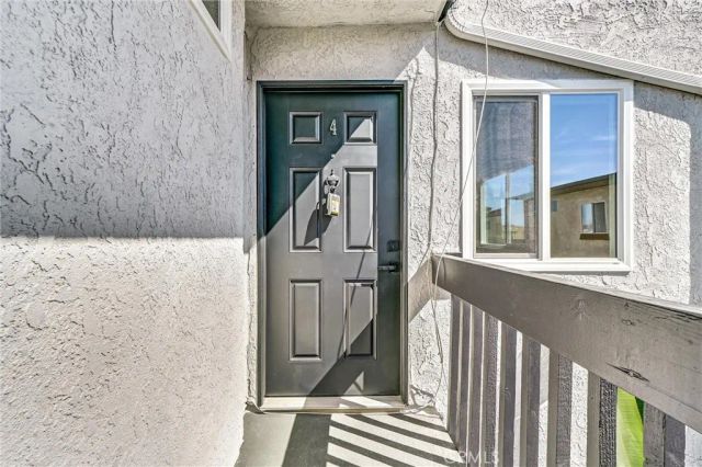18652 Libra 4, Huntington Beach, CA 92646