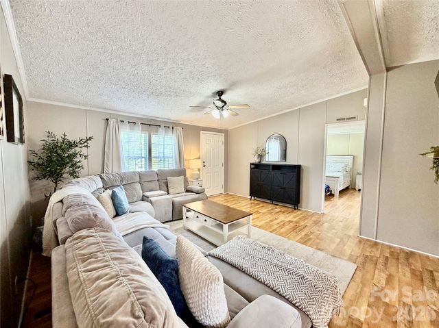 1104 Spring Meadow Drive, Woodleaf, NC 27054
