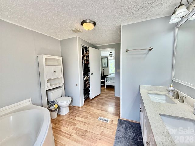 1104 Spring Meadow Drive, Woodleaf, NC 27054