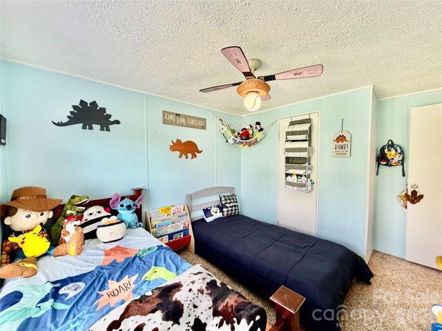 1104 Spring Meadow Drive, Woodleaf, NC 27054
