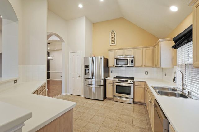 18303 Heathridge Lane, Cypress, TX 77433