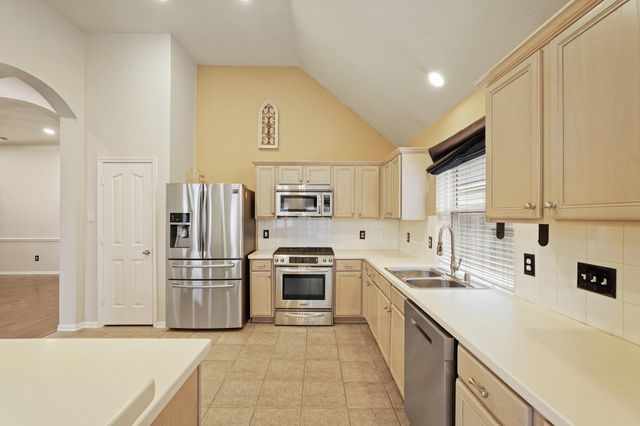 18303 Heathridge Lane, Cypress, TX 77433