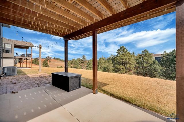 5910 CLOUD PEAK DR, Rapid City, SD 57702