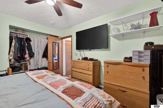 3126 4th Avenue, Council Bluffs, IA 51503