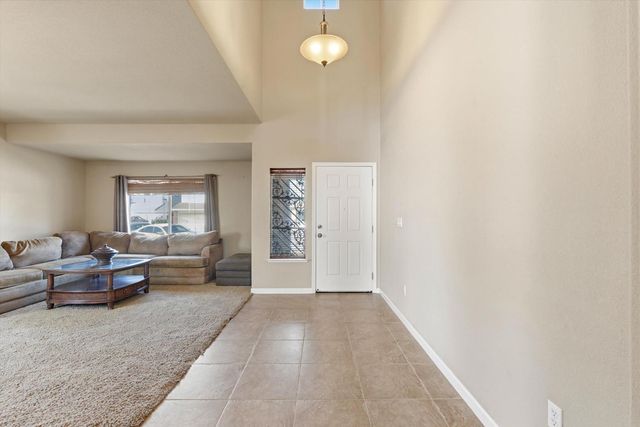 8541 Armada Ct, Elk Grove, CA 95624