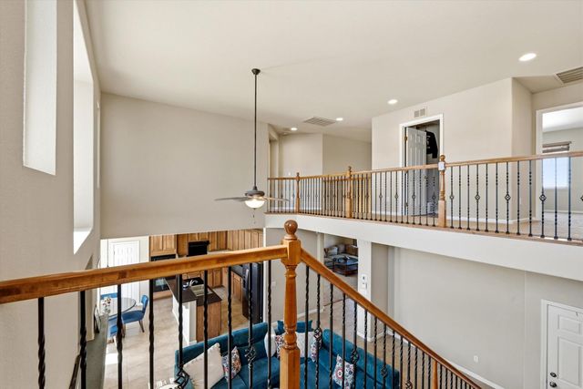 8541 Armada Ct, Elk Grove, CA 95624