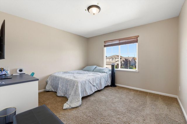 8541 Armada Ct, Elk Grove, CA 95624