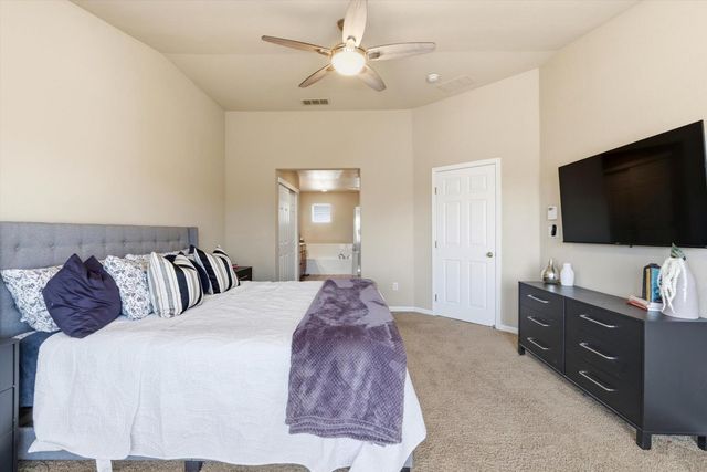 8541 Armada Ct, Elk Grove, CA 95624