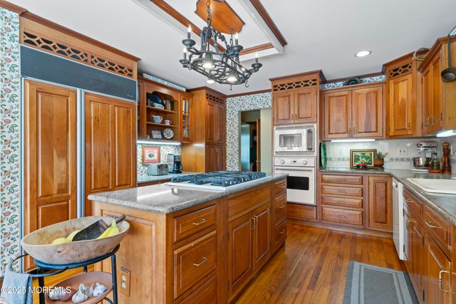 1183 Cynthia Lane, Toms River, NJ 08755