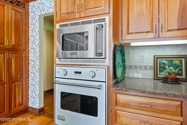 1183 Cynthia Lane, Toms River, NJ 08755