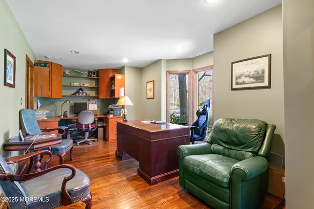 1183 Cynthia Lane, Toms River, NJ 08755
