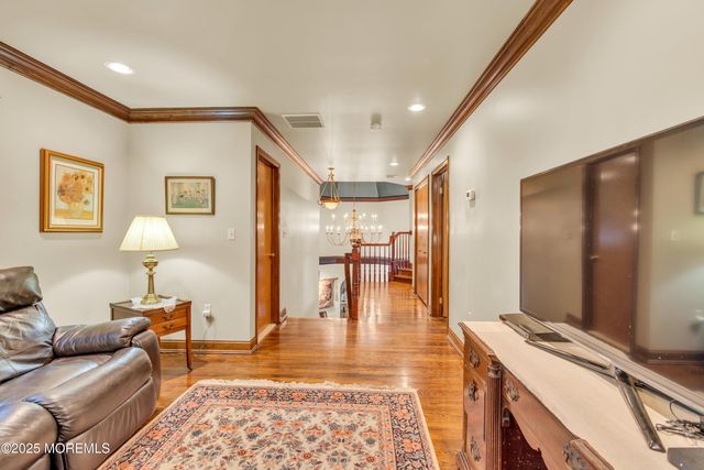 1183 Cynthia Lane, Toms River, NJ 08755
