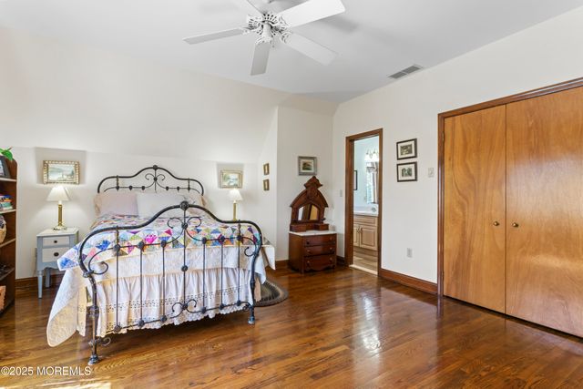 1183 Cynthia Lane, Toms River, NJ 08755