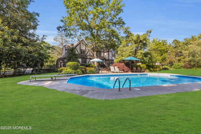 1183 Cynthia Lane, Toms River, NJ 08755