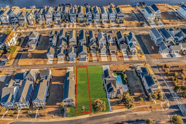 720 Crystal Water Way, Myrtle Beach, SC 29579