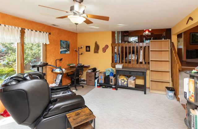 2804 Locust Street, West Des Moines, IA 50265