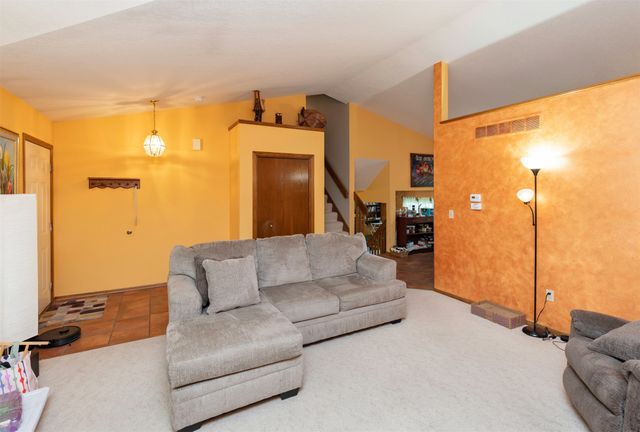2804 Locust Street, West Des Moines, IA 50265