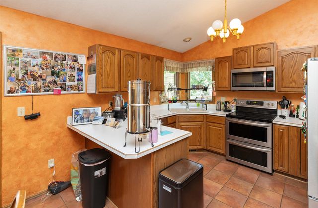 2804 Locust Street, West Des Moines, IA 50265
