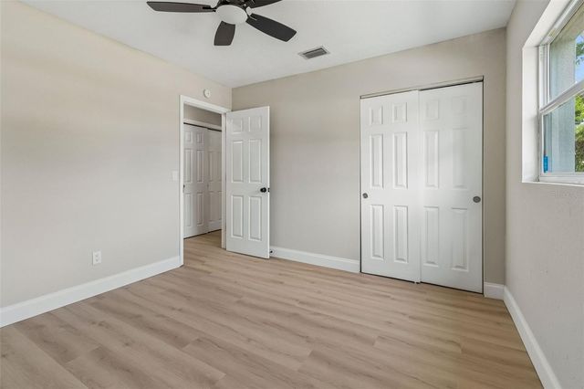 3415 E KNOLLWOOD STREET, Tampa, FL 33610