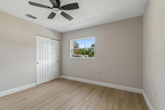 3415 E KNOLLWOOD STREET, Tampa, FL 33610