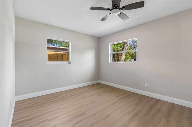 3415 E KNOLLWOOD STREET, Tampa, FL 33610