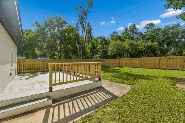 3415 E KNOLLWOOD STREET, Tampa, FL 33610