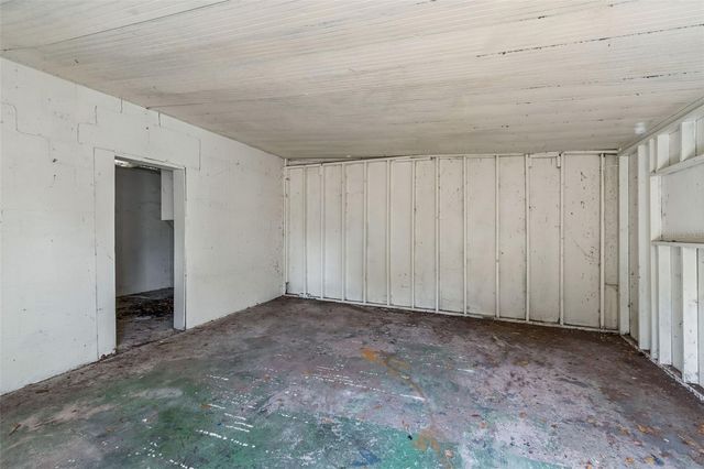 3415 E KNOLLWOOD STREET, Tampa, FL 33610