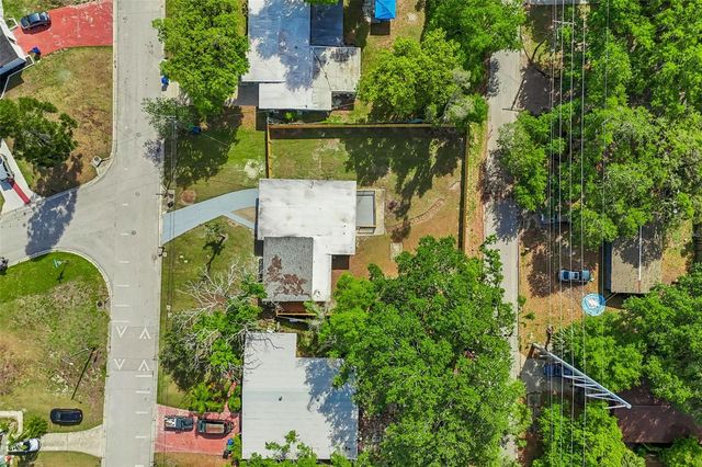 3415 E KNOLLWOOD STREET, Tampa, FL 33610