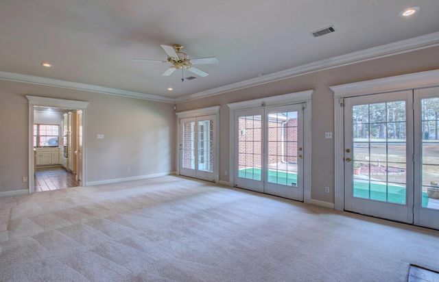 9 Shanna Lane, Maumelle, AR 72113