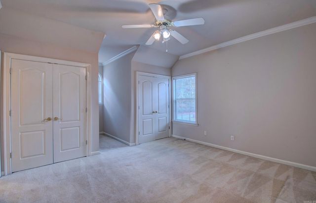 9 Shanna Lane, Maumelle, AR 72113